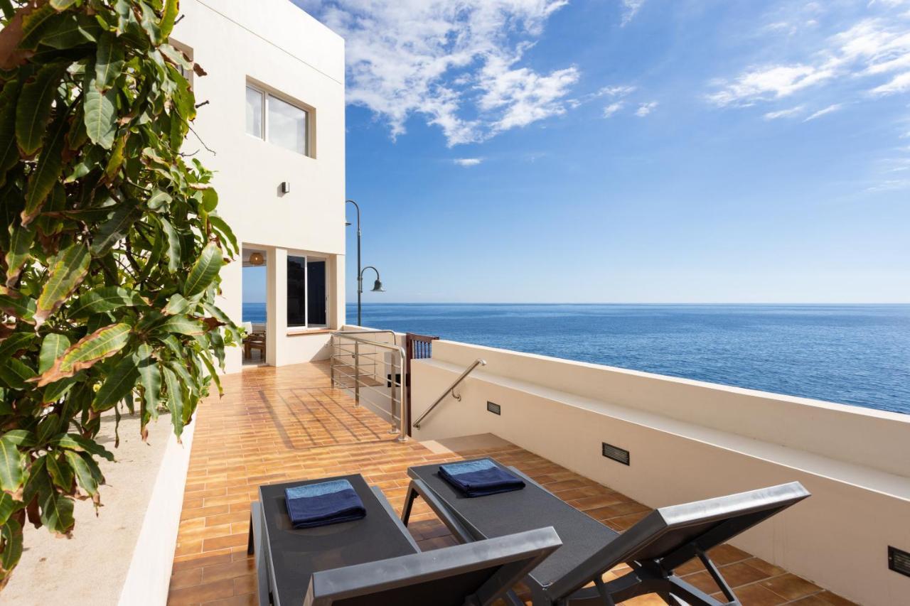 Home2Book Stunning Beachfront House With Sea Views Candelaria Exterior photo